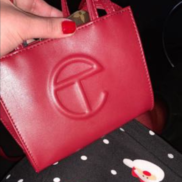 OxBlood Telfar SMALL - Picture 2 of 8